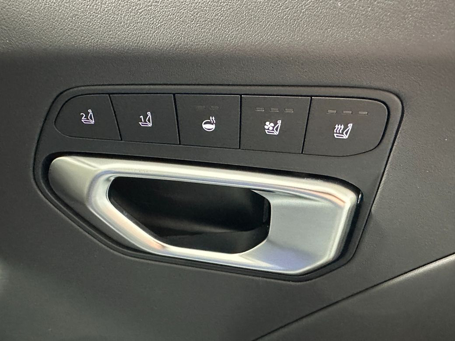 2026 Kia K4 - image 21