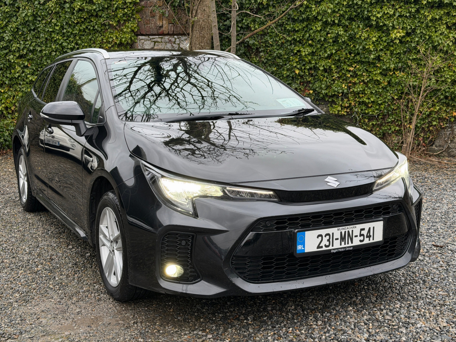 2023 Toyota Corolla Suzuki Swac €13,900