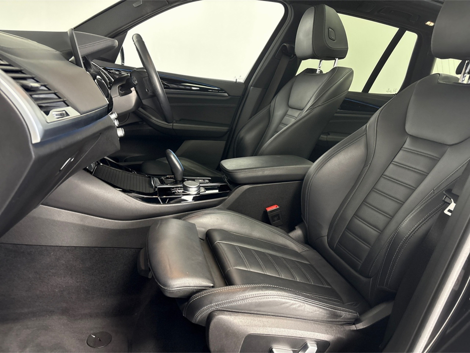 2022 BMW iX3 - image 30