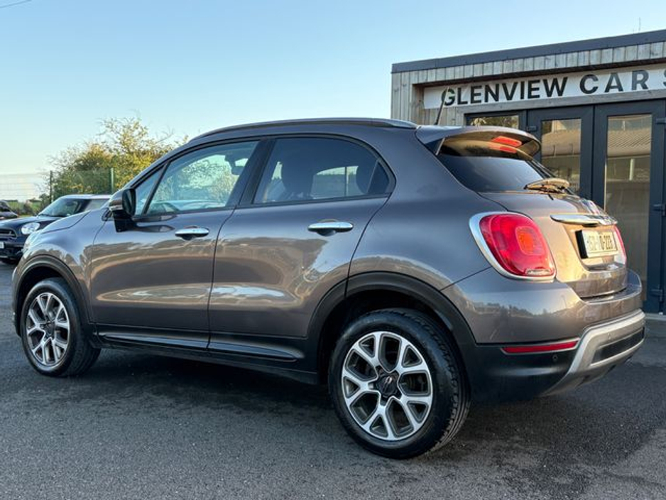 2015 Fiat 500X - image 6