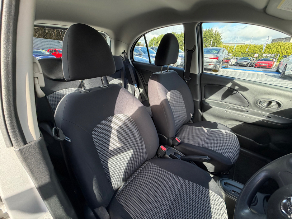 2017 Nissan Micra - image 10