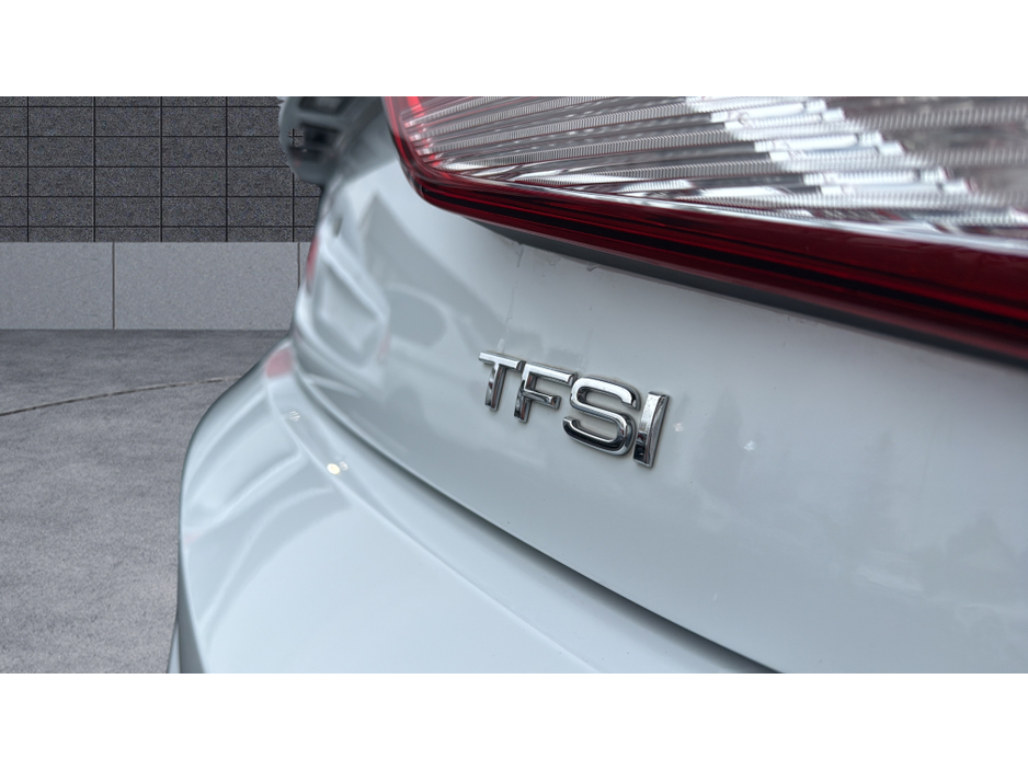 2016 Audi A1 43,000 KMS / AUTO / AS NEW / 1OWNER / 12MONTHS WARRANTY €14,900