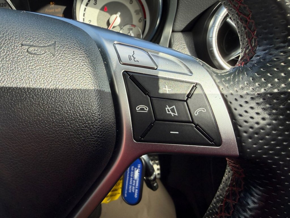 2014 Mercedes-Benz CLA Class - image 25