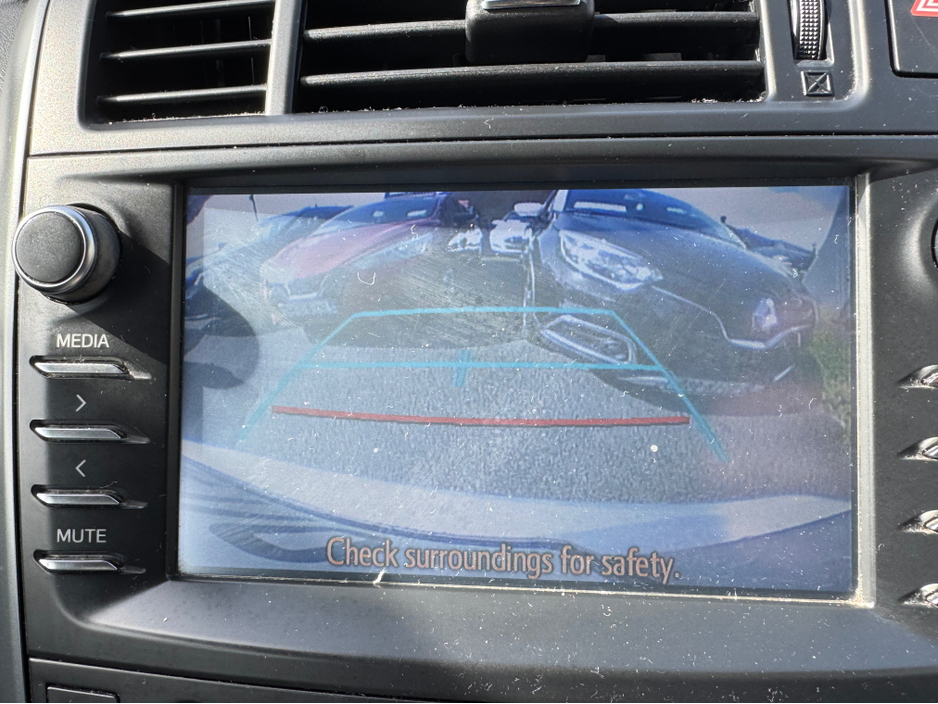 2017 Toyota Verso - image 10