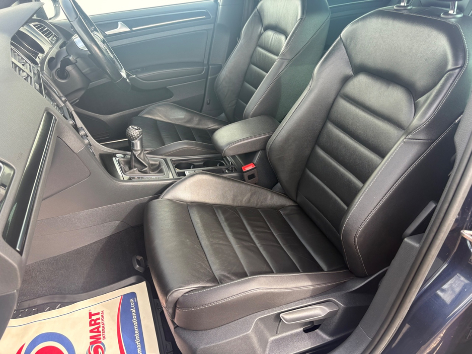 2016 Volkswagen Golf - image 15