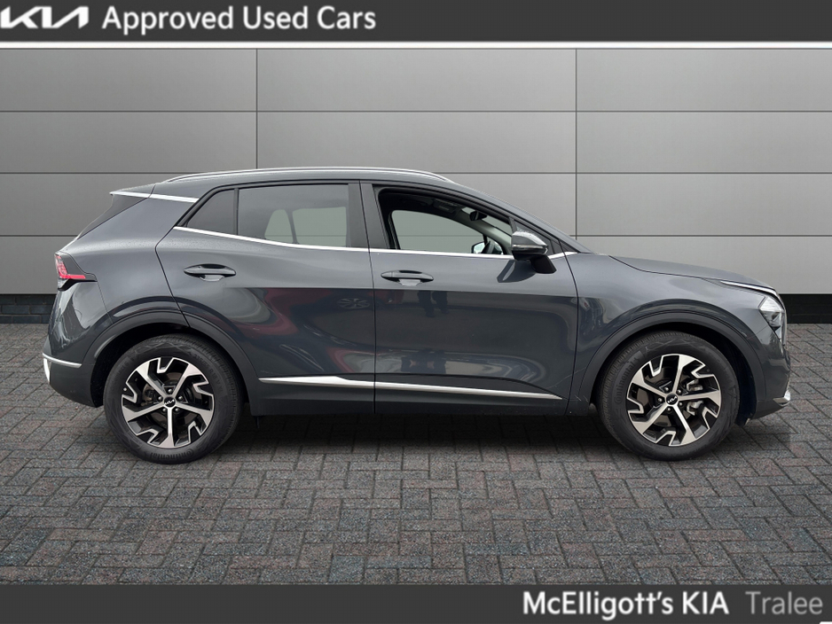 2025 Kia Sportage - image 5