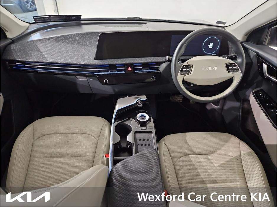 2023 Kia EV6 - image 5