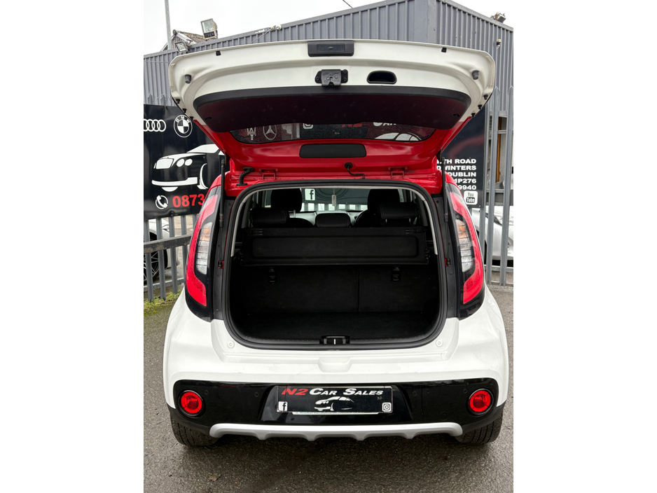 2018 Kia Soul - image 22