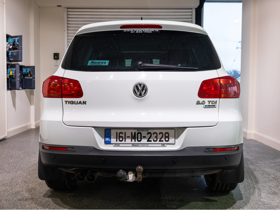 2016 Volkswagen Tiguan - image 5