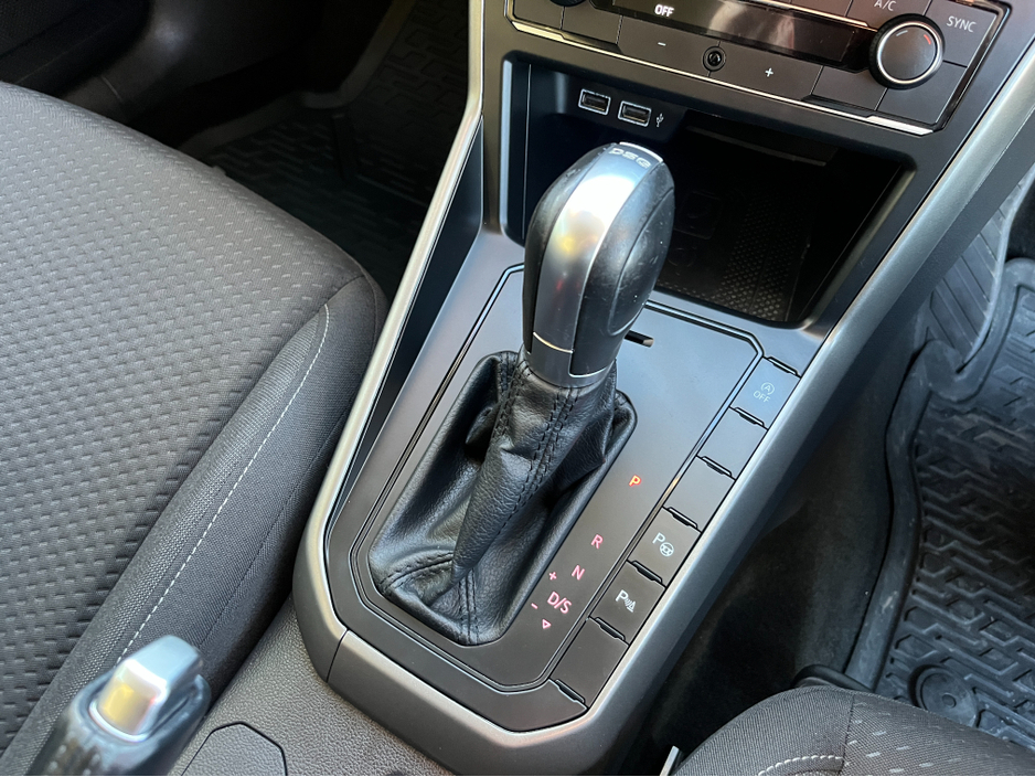 2019 Volkswagen Polo COMFORTLINE AUTOMATIC 1.0 PETROL //REVERSE CAMERA//CARPLAY//WIRELESS PHONE CHARGER// €14,950