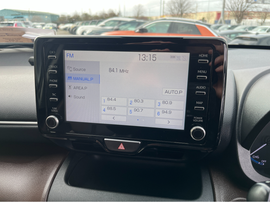 2021 Toyota Yaris Cross - image 19