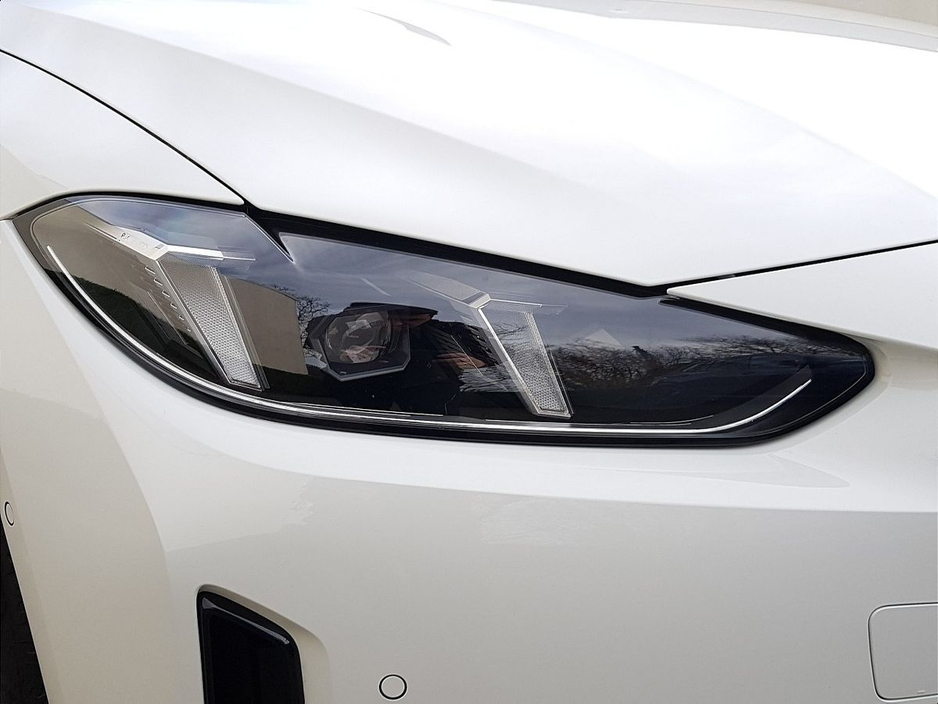 2025 BMW i4 eDrive35 Sport €49,995