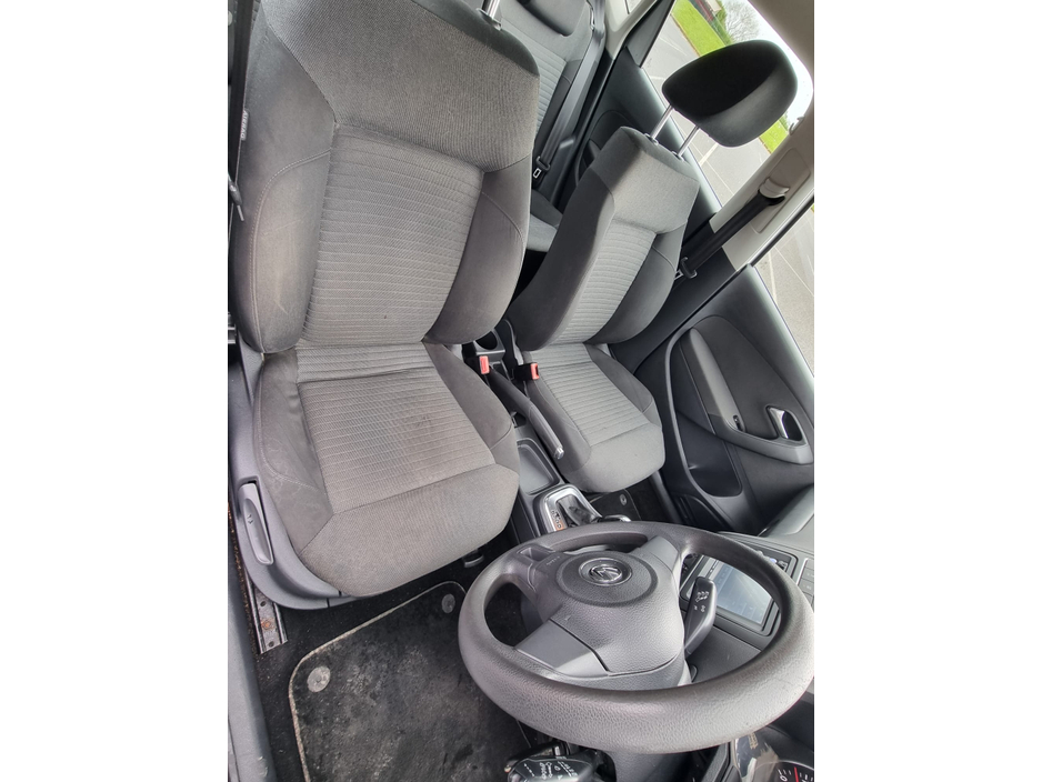 2011 Volkswagen Polo - image 23