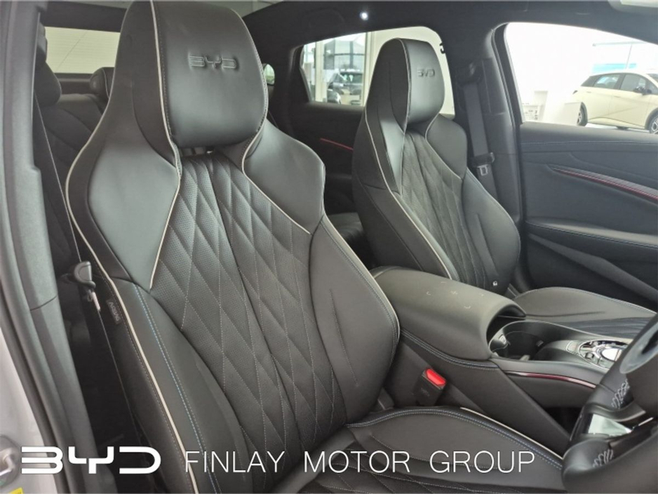 2026 BYD Seal Design RWD , Black Leather , 4 Year Service plan €49,030