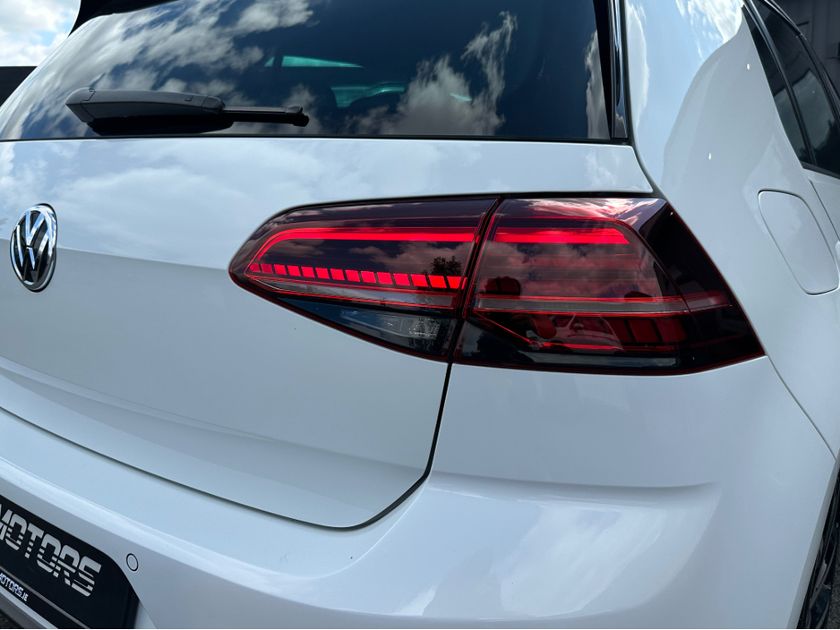 2017 Volkswagen Golf GTD 184PS 5DR AUTO €21,750