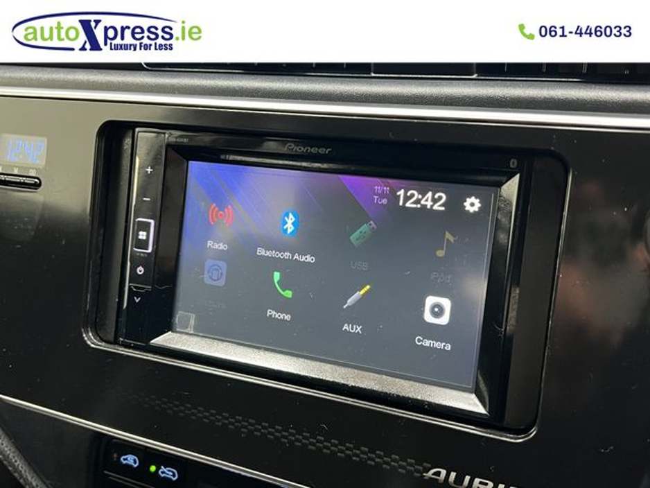 2016 Toyota Auris 1.8 Automatic, Hybrid, Reversing camera €12,895