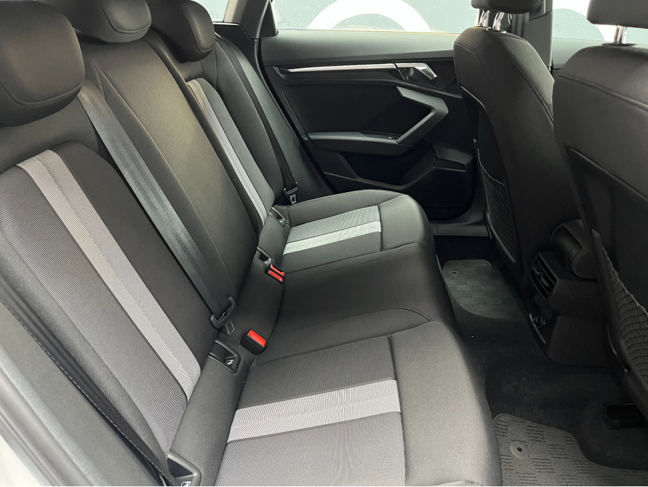 2022 Audi A3 €26950! 2022 AUDI A3 30TFSI SPORTBACK ADVANCED 1.0 AUTOMATIC / CRUISE CONTROL / REVERSE CAMERA / HEATED SEATS / PADDLE SHIFTERS / APPLE CARPLAY AND MORE €26,950