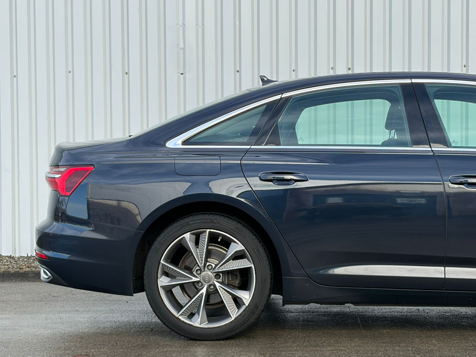 2019 Audi A6 - image 10
