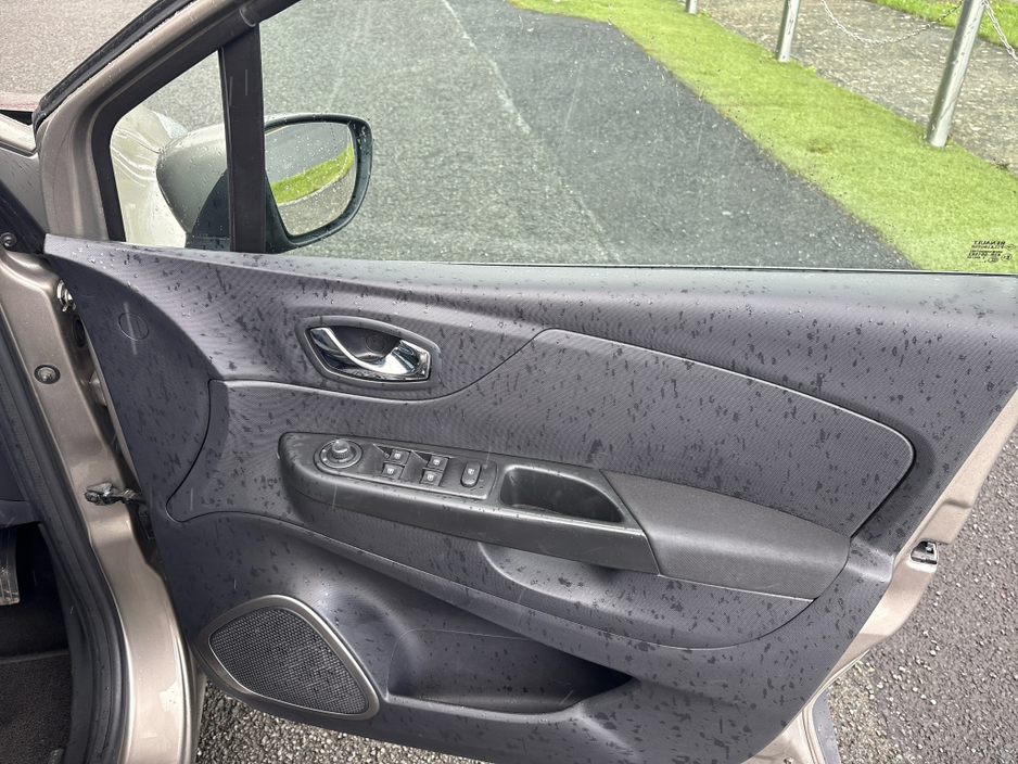 2014 Renault Captur - image 11