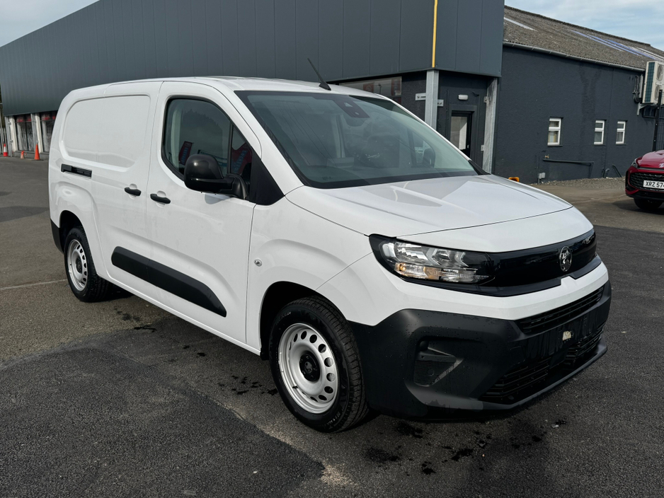 2026 Opel Combo - image 7
