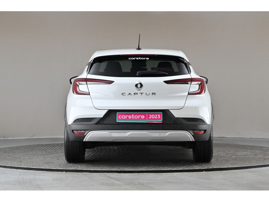 2023 Renault Captur - image 8