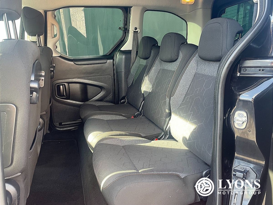 2018 Peugeot Partner Tepee 1.6 BlueHDi 5 seater AUTO €17,500