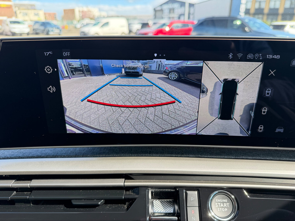 2025 Peugeot 5008 - image 11