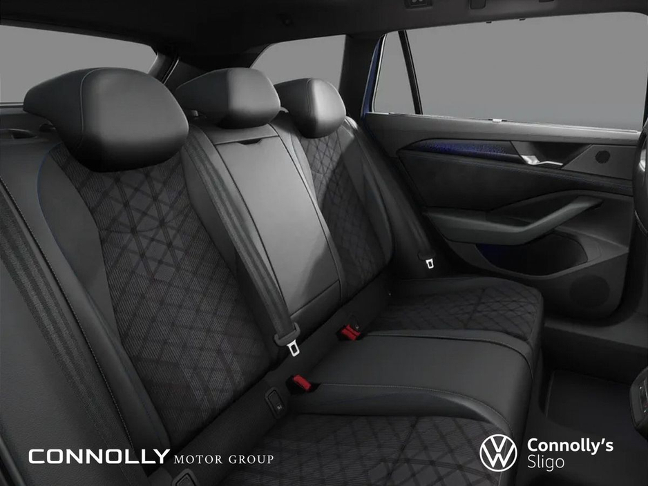 2026 Volkswagen Passat - image 6