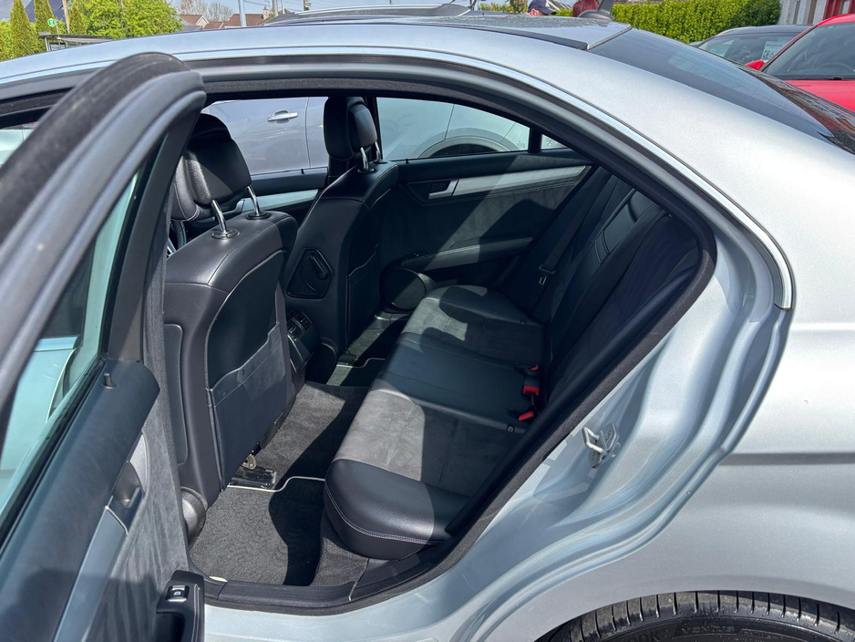 2014 Mercedes-Benz C Class - image 7