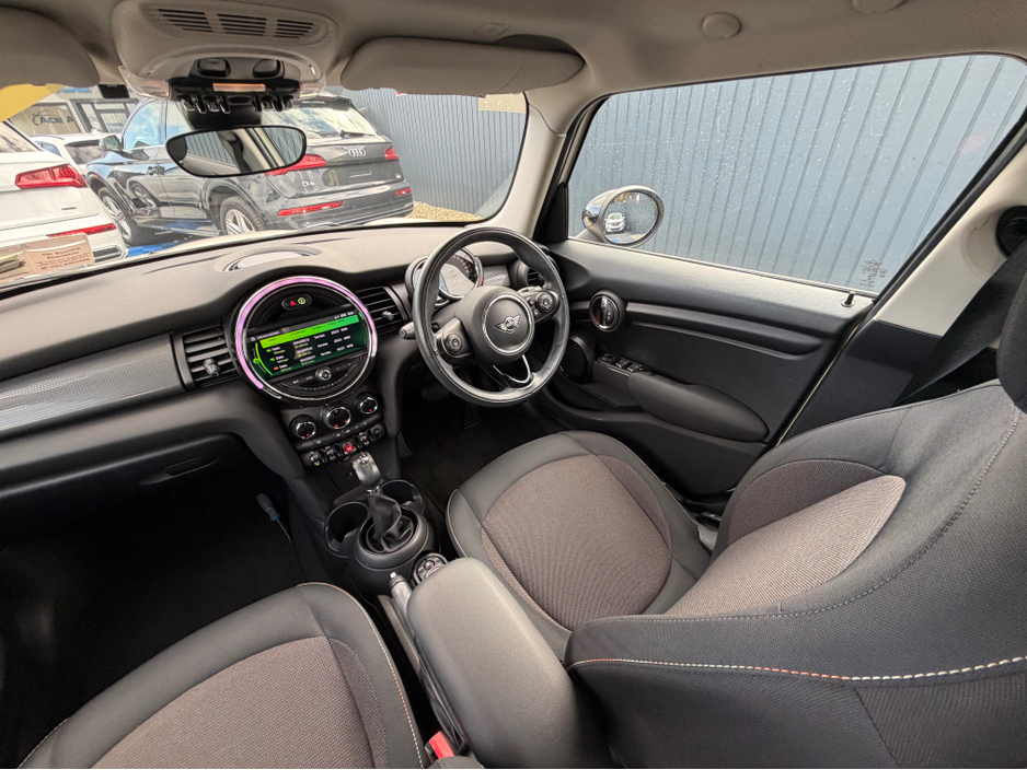 2019 MINI Cooper D - image 45