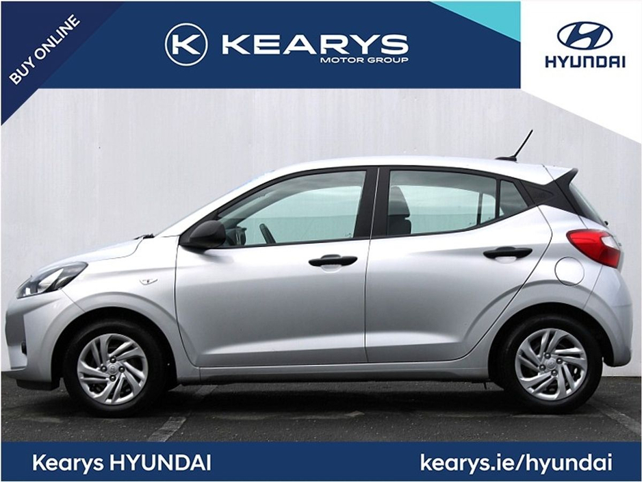 2023 Hyundai i10 - image 3