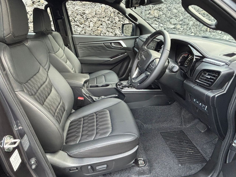 2025 Isuzu D-MAX DL40 AUTO DCB €48,499