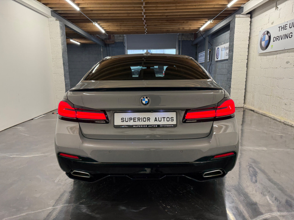 2021 BMW 5 Series - image 6