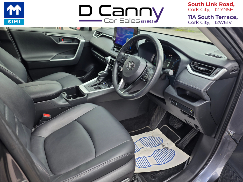 2023 Toyota Rav4 - image 6