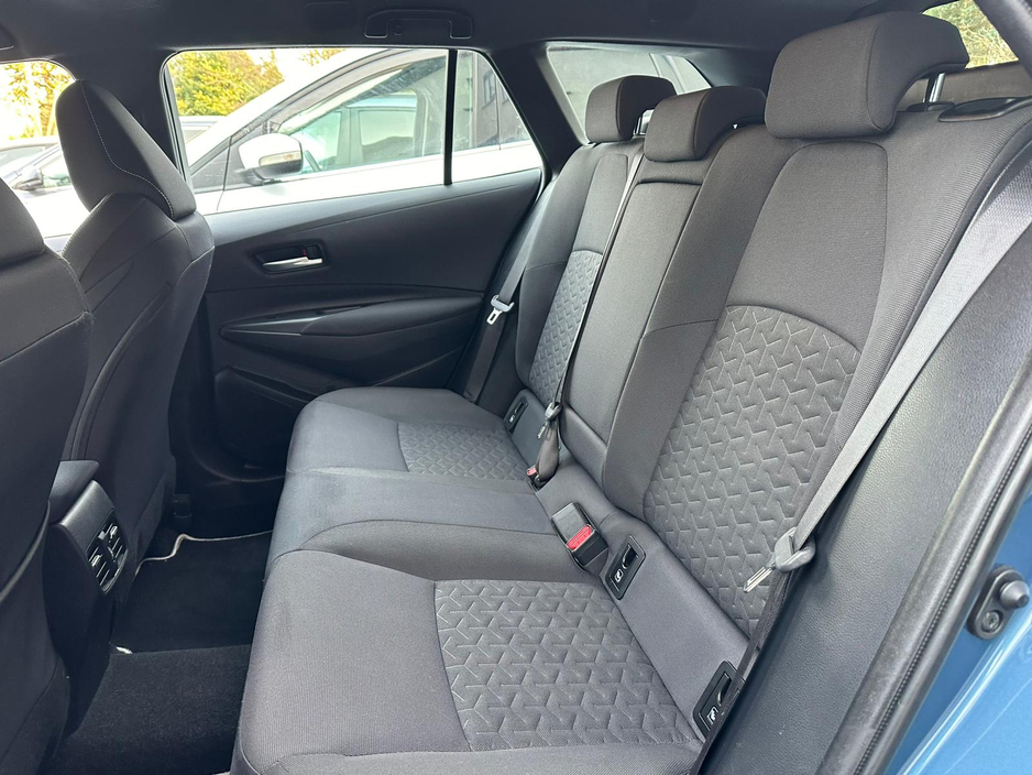 2021 Toyota Corolla - image 20