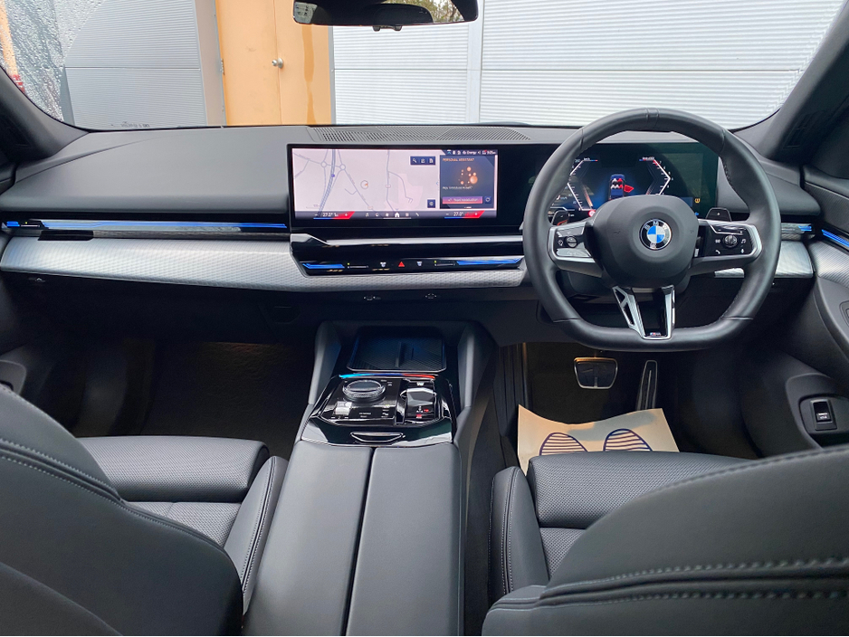 2024 BMW 5 Series 520i MSPORT 4DR AUTO €55,995