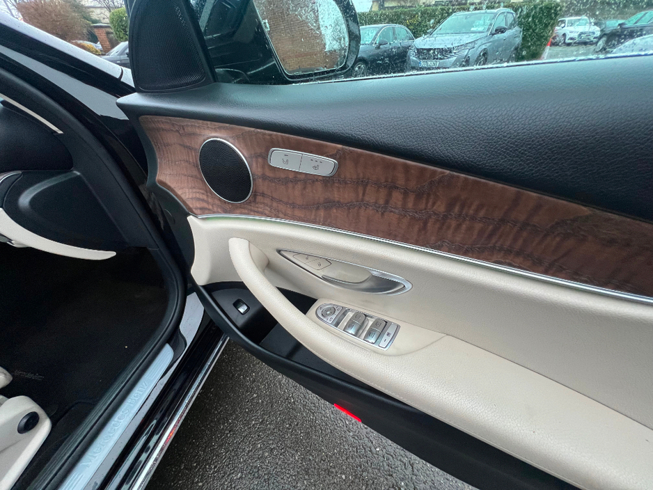 2017 Mercedes-Benz E Class E220D AVANTGARDE AUTO *LOW KMS* €21,900