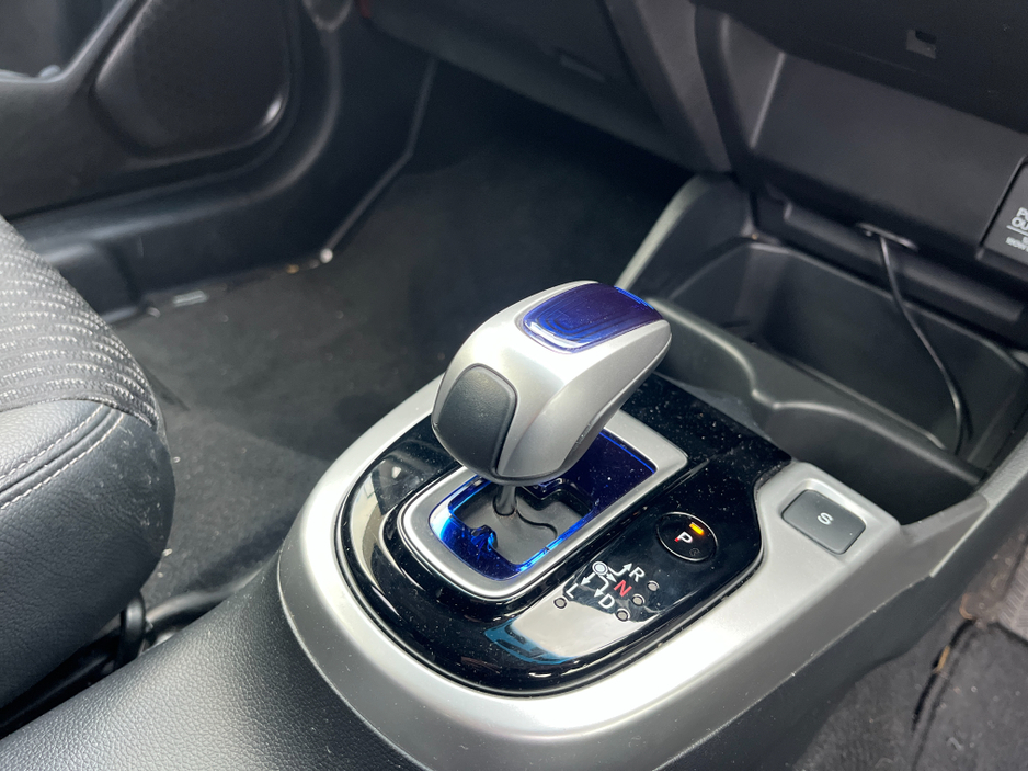 2014 Honda Fit - image 9