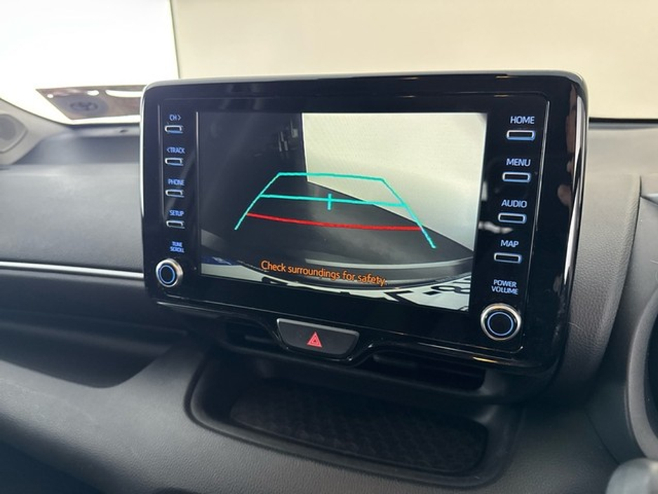 2023 Toyota Yaris HYBRID LUNA SPORT €24,950