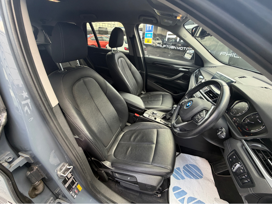 2022 BMW X1 XDRIVE 25E XLINE AUTO Black Pack €30,995