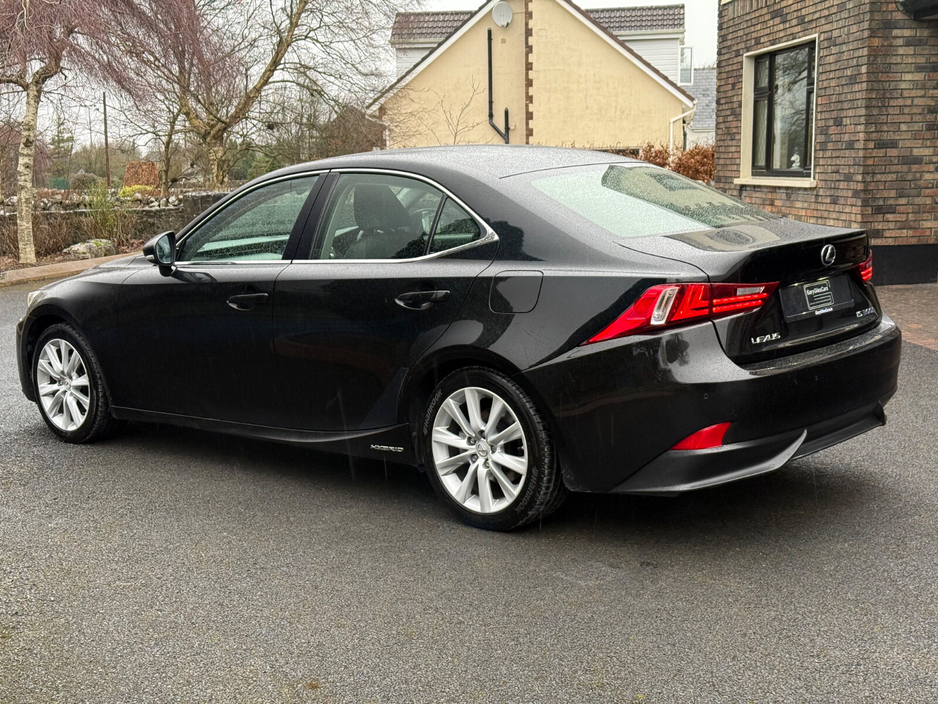 2015 Lexus IS 300 h 300h Executive €15,900