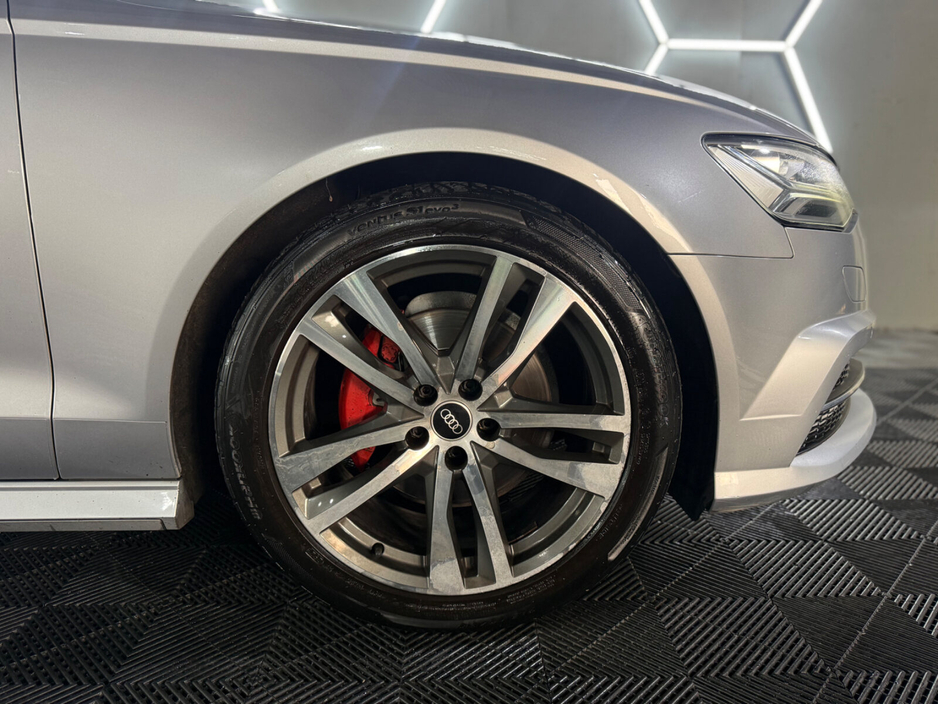 2015 Audi A6  €14,950
