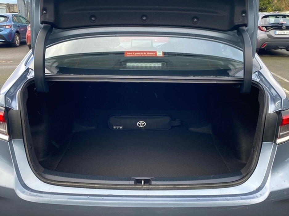 2023 Toyota Corolla COROLLA LUNA SALOON €27,495