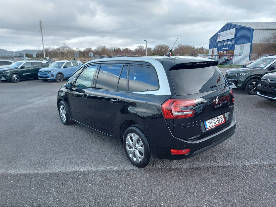 2021 Citroen Grand C4 Picasso - image 7