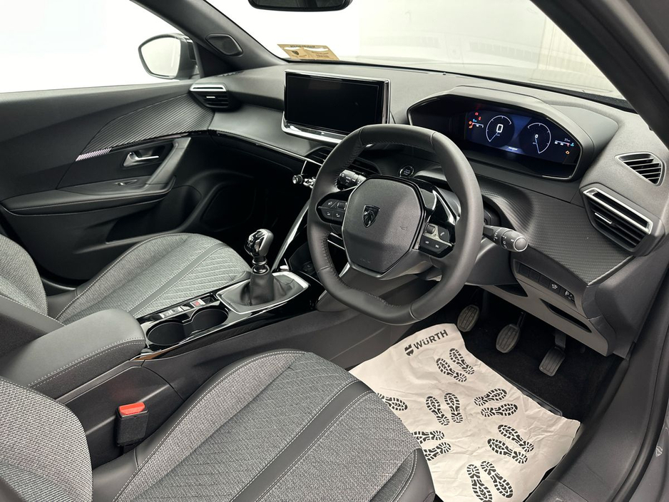 2026 Peugeot 2008 - image 6