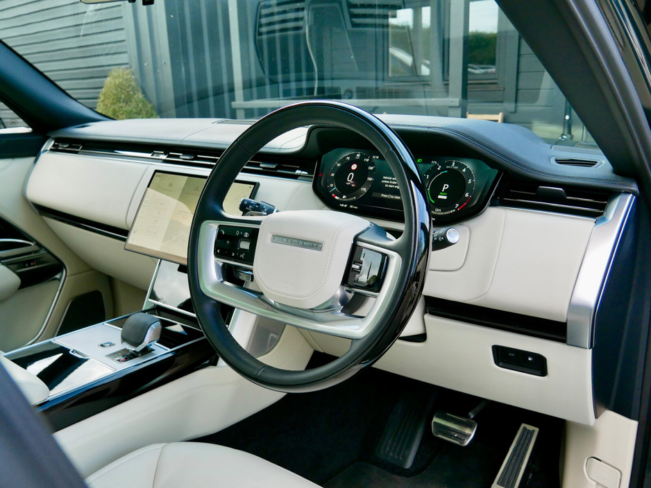 2025 Land Rover Range Rover SWB 3.0 I6 PHEV Autobiography €159,950