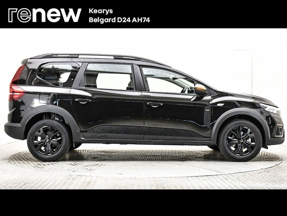 2023 Dacia Jogger TCe 110 Extreme SE €21,900