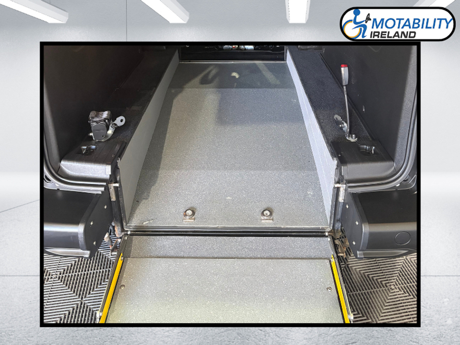 2023 Citroen Berlingo Multispace Wheelchair Accessible €41,995