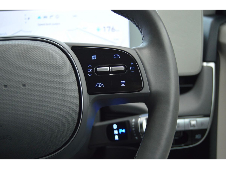 2023 Hyundai Ioniq 5 77kW Executive Plus €33,995