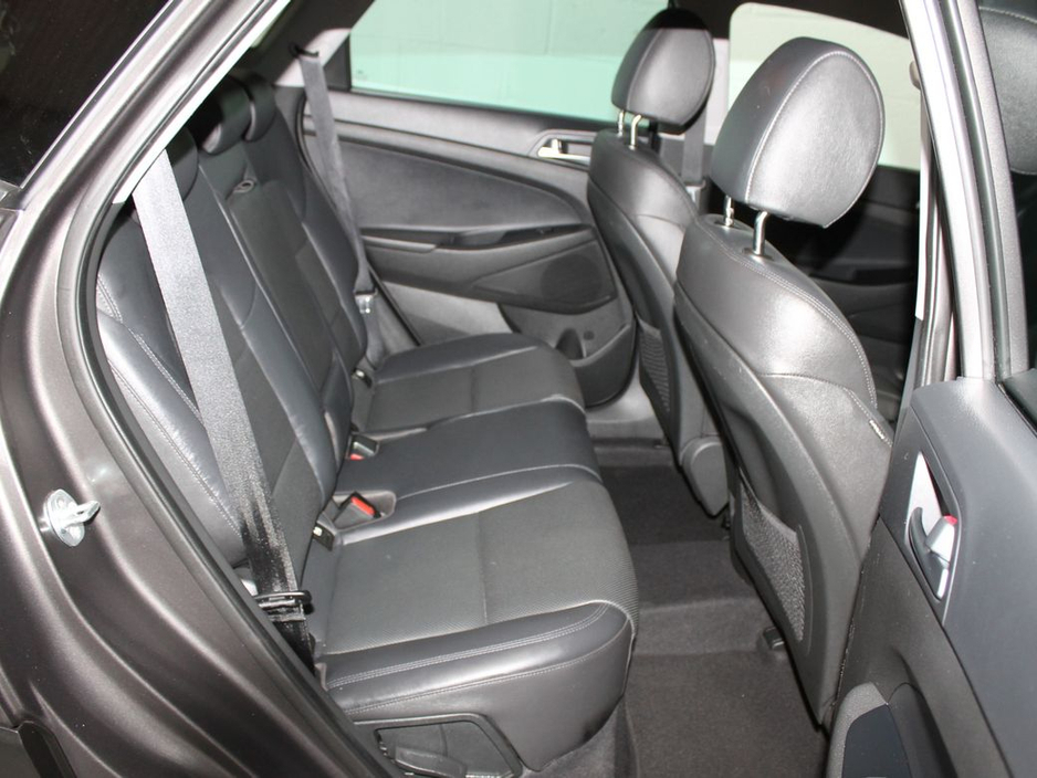 2020 Hyundai Tucson - image 10